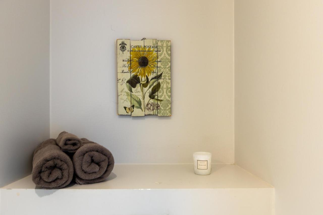 Apartament Stylish Studio In Perfect Location, 24H Reception Tallin Zewnętrze zdjęcie