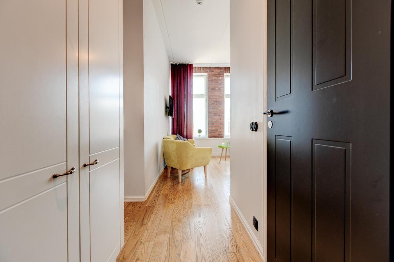 Apartament Stylish Studio In Perfect Location, 24H Reception Tallin Zewnętrze zdjęcie